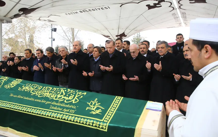 Cumhurbaşkanı Erdoğan, Süleyman Yalçın'ın cenazesine katıldı 4