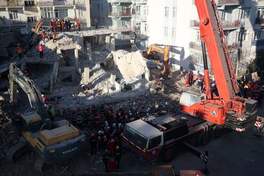 Elazığ deprem bölgesinden son görüntüler 10 Elazığ deprem bölgesinden son görüntüler 10