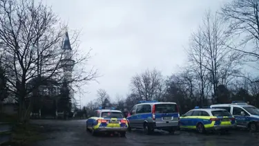 Almanya'da cami bomba ihbarı nedeniyle boşaltıldı