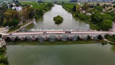''Ölümsüzlük Köprüsü'' adıyla da biliniyor: Bin 700 yıldır ayakta ama bakımsızlıktan turizme kazandırılamıyor