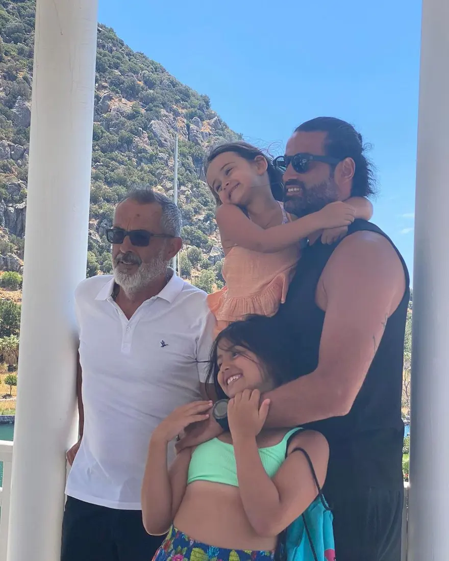 Kaybettiği babası hakkında konuşan Volkan Demirel: Eksikliğini çok hissettim 4