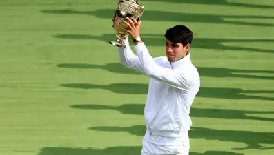 Carlos Alcaraz, Wimbledon'da üst üste ikinci kez şampiyon