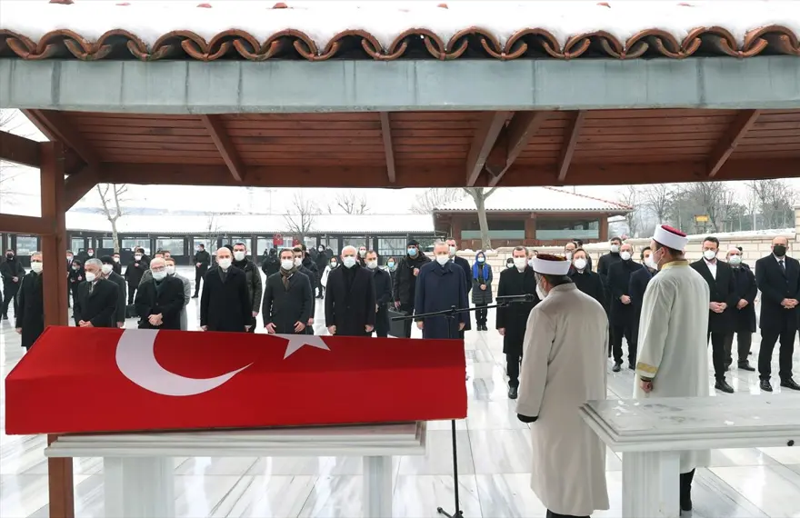 Sosyolog Prof. Dr. Nur Vergin, son yolculuğuna uğurlandı 