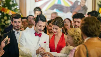 Çağan Irmak’ın yeni filmi Sevda Mecburi İstikamet'ten ilk kareler