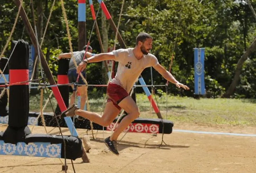 Survivor All Star öncesi sakatlık: Eski şampiyon Adem Kılıççı ameliyat oldu 9 Survivor All Star öncesi sakatlık: Eski şampiyon Adem Kılıççı ameliyat oldu 9