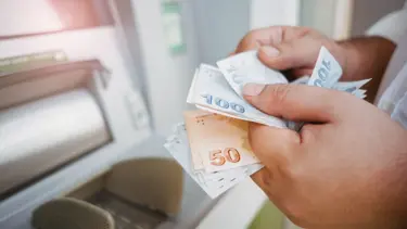 Nakit ödemede sınır yükseldi: 30 bin liranın üstüne banka zorunluluğu