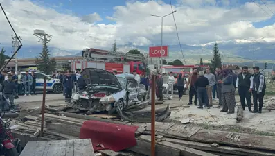 Muğla'da katliam gibi kaza: 4 ölü, 2 yaralı