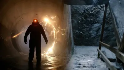 Bu meslekler ölümcül olabiliyor! Cesur olmayan yapamaz: Dünyanın en zorlu ve korkunç işleri