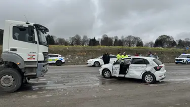 Samsun'da beton mikseri eğitim aracı ile çarpıştı: 3 kişi yaralandı