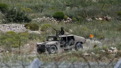 İsrail ordusu, Suriye'nin Kuneytra ilinde bir köye baskın düzenledi