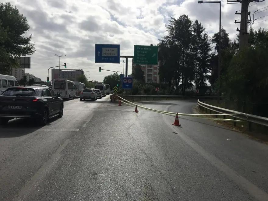 ÇEŞME OTOYOLU TRAFİĞE AÇILDI MI? 10 ÇEŞME OTOYOLU TRAFİĞE AÇILDI MI? 10