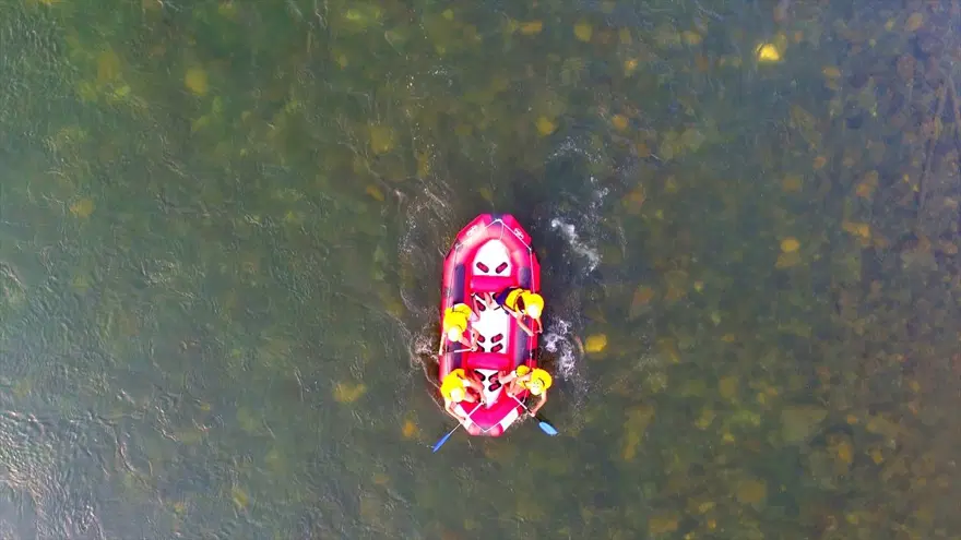 Elazığ'da Murat Nehri'nde rafting heyecanı 8 Elazığ'da Murat Nehri'nde rafting heyecanı 8