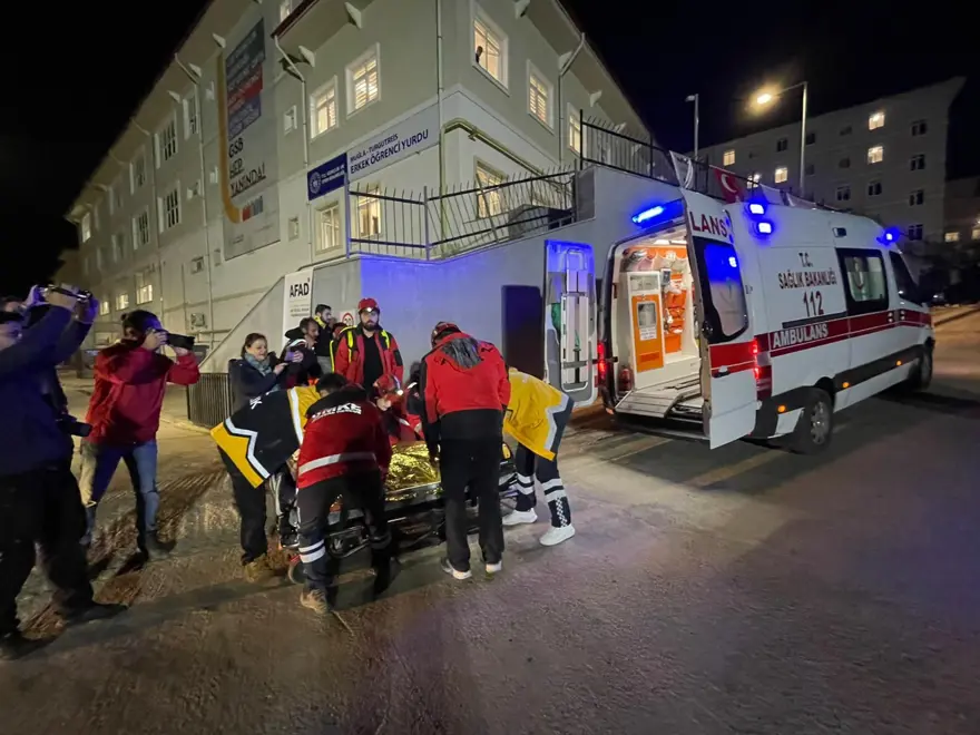 KYK yurtlarında eş zamanlı deprem tatbikatı 27