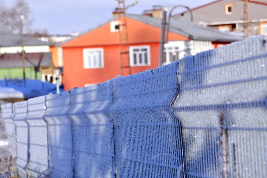 Kars’ta dondurucu soğuk: Hava sıcaklığı -12’ye düştü 3