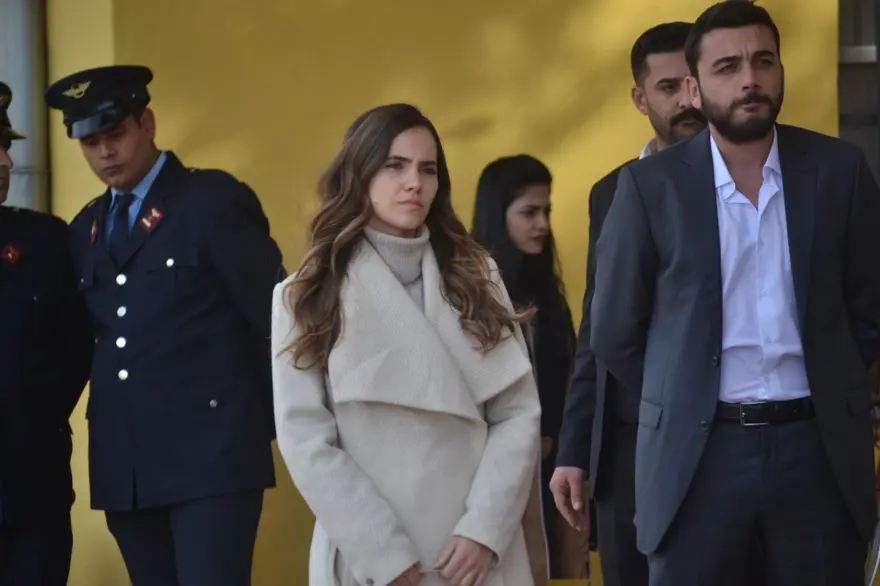 Güvercin, Güvercin yeni bölüm, Güvercin 3. bölüm detayları, Güvercin 3. bölüm fotoğrafları, Güvercin dizisi 11 Güvercin, Güvercin yeni bölüm, Güvercin 3. bölüm detayları, Güvercin 3. bölüm fotoğrafları, Güvercin dizisi 11