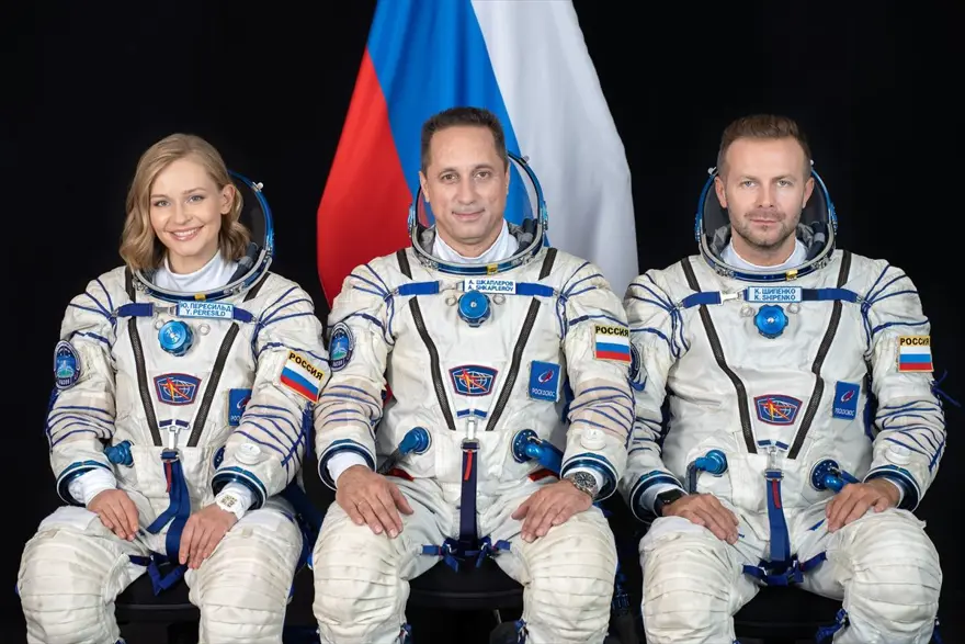 Rusya uzayda çekilecek ilk film için ekibi uzaya gönderdi 7 Rusya uzayda çekilecek ilk film için ekibi uzaya gönderdi 7