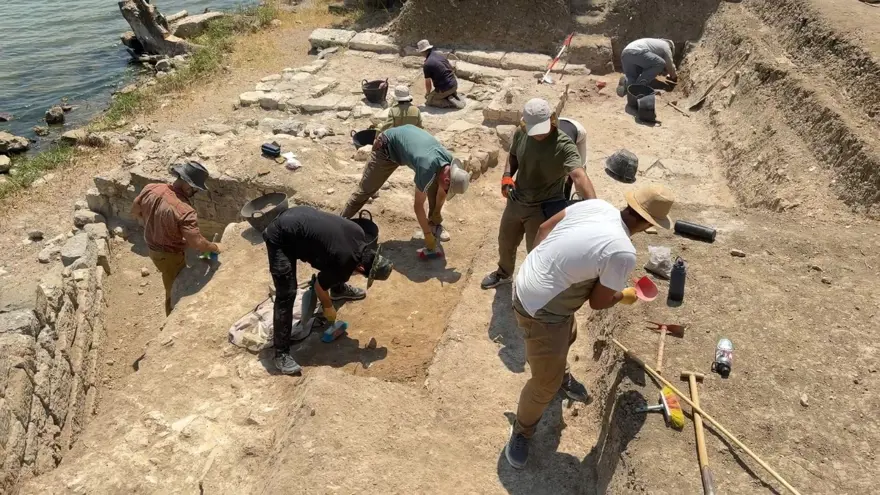 İstanbul Avcılar'da heyecan yaratan keşif: "İlginç buluntularla karşılaşıyoruz" 3
