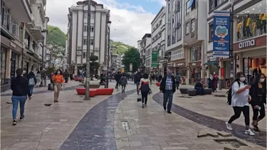 Ordu'da şantiyedeki iş makinelerinden akaryakıt hırsızlığı yapan 2 kişi yakalandı