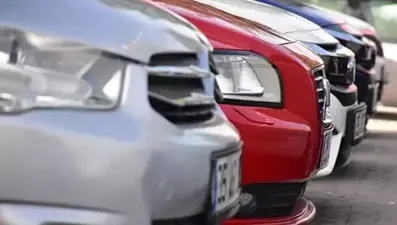 İkinci eller sıfırdan daha pahalı... Yasağa rağmen ilana çıkıyorlar