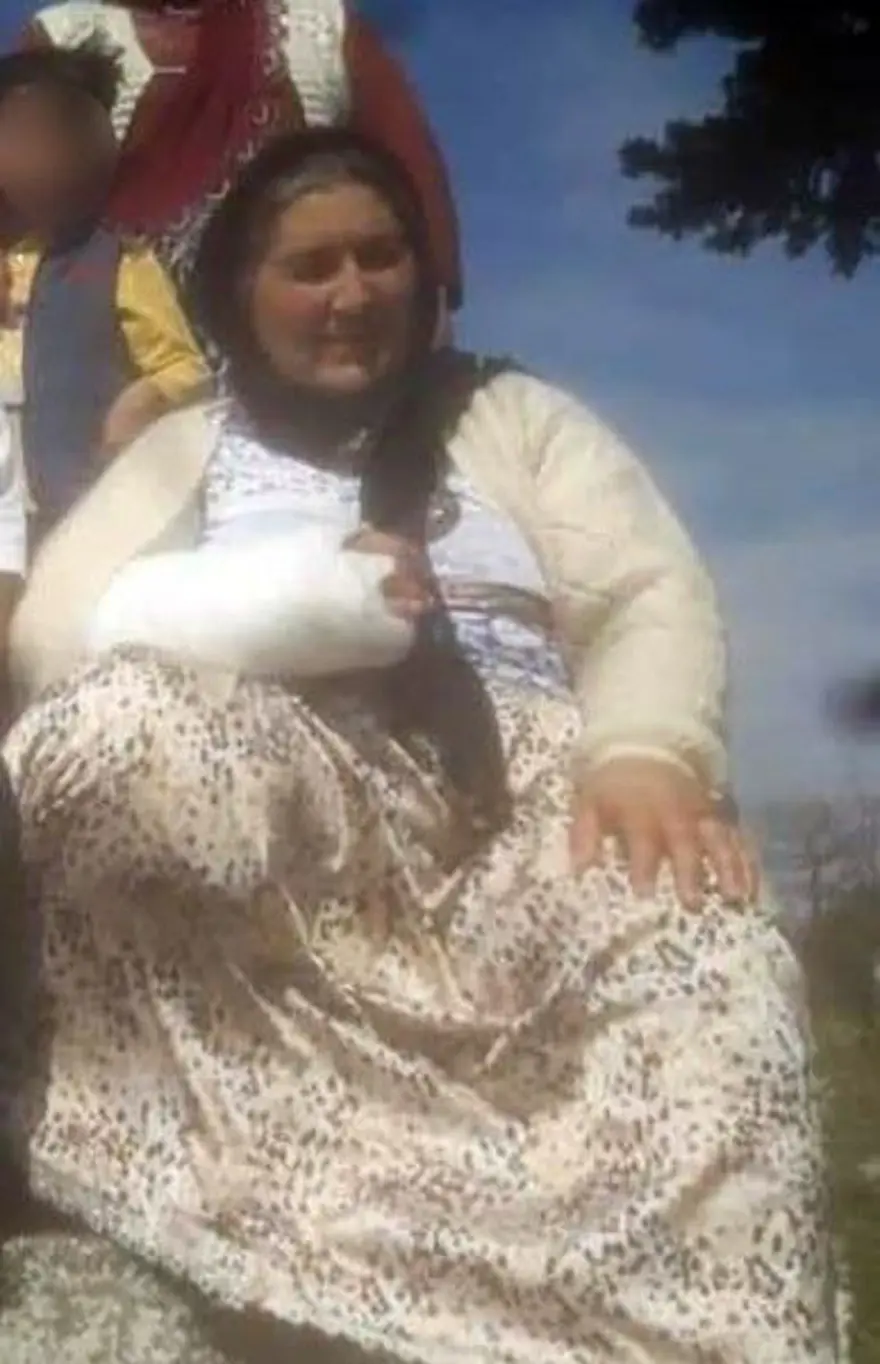 BAŞKASINA ATEŞ AÇARKEN EŞİNİ ÖLDÜRMÜŞ 4 BAŞKASINA ATEŞ AÇARKEN EŞİNİ ÖLDÜRMÜŞ 4