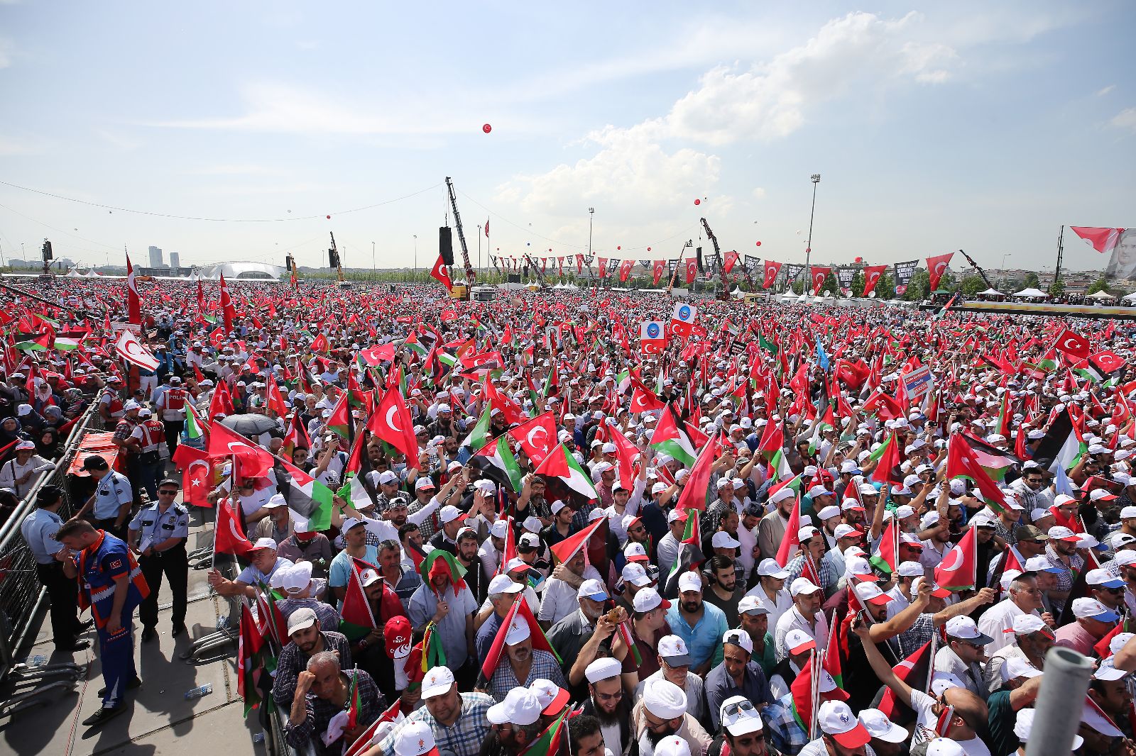 Yenikapı'da Kudüs'e destek mitingi
