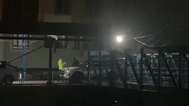 Yalnız yaşayan kadını silahla vurup altınlarını gasbetti