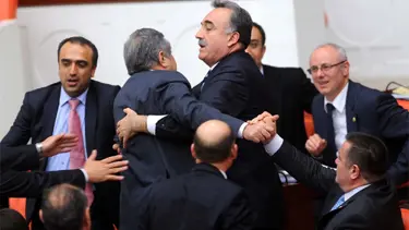 4+4+4 görüşmelerinde '28 Şubat' gerginliği