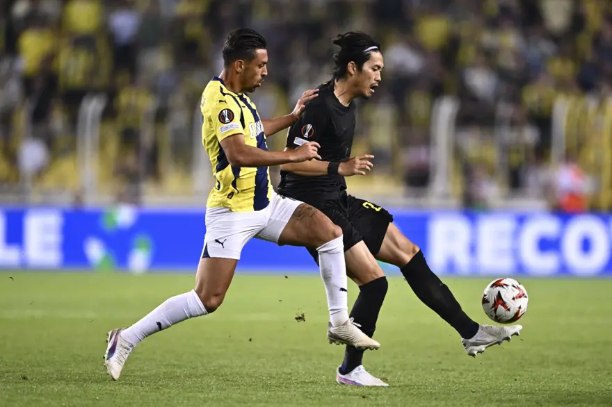 İRFAN CAN KAHVECİ KAPTAN OLARAK SAHADA 5