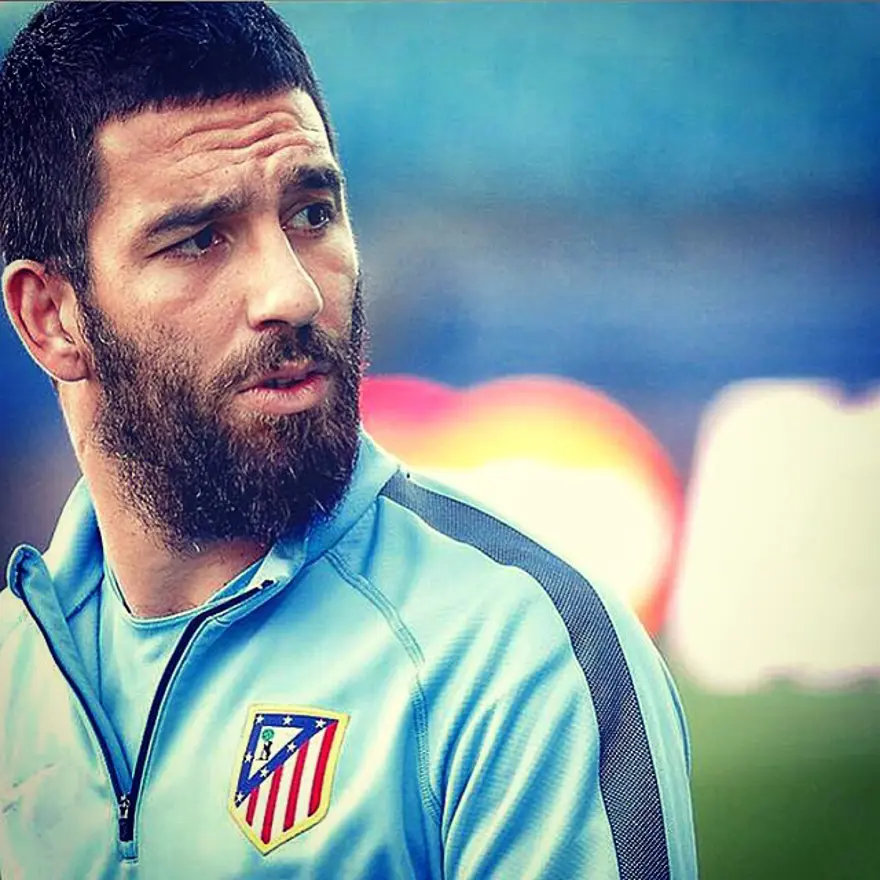 Arda Turan'ın 15 milyon euroluk malikanesi 211 Arda Turan'ın 15 milyon euroluk malikanesi 211