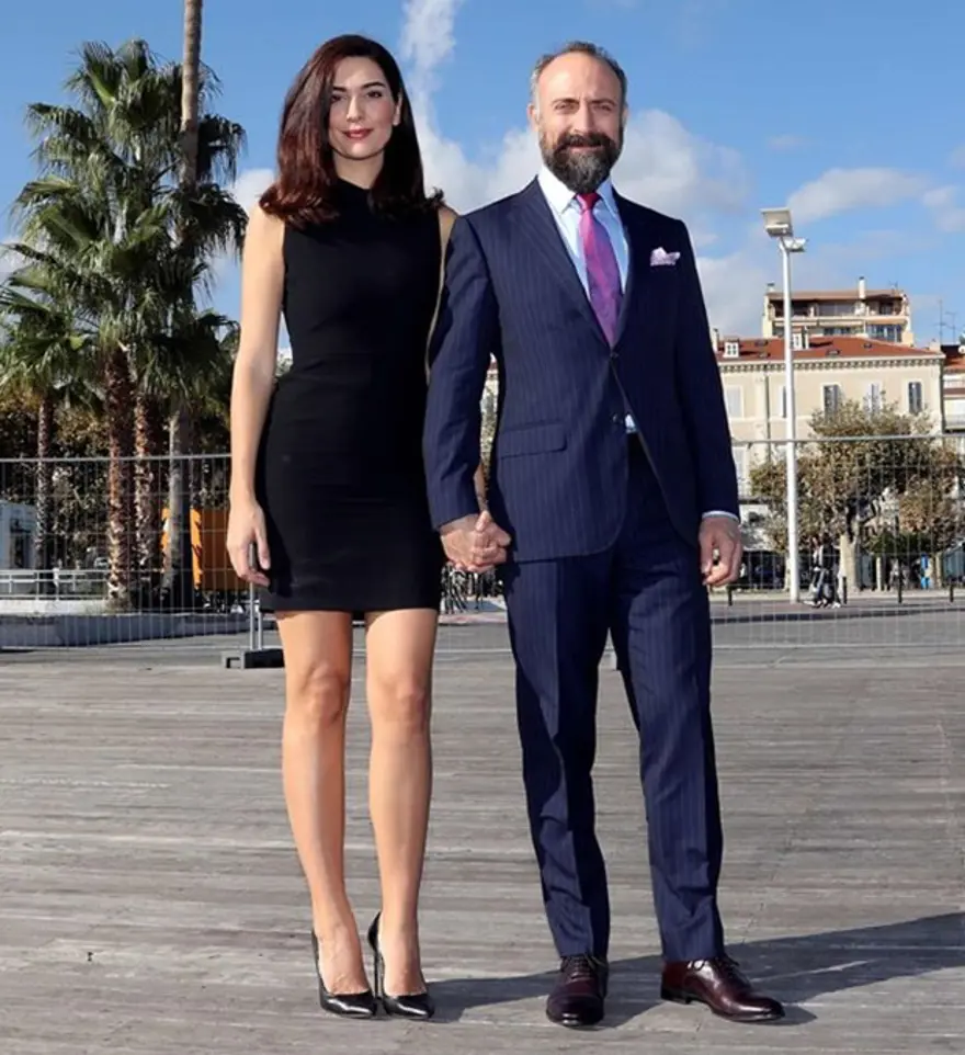 Halit Ergenç-Bergüzar Korel çiftinden sezon yatırımı 9 Halit Ergenç-Bergüzar Korel çiftinden sezon yatırımı 9