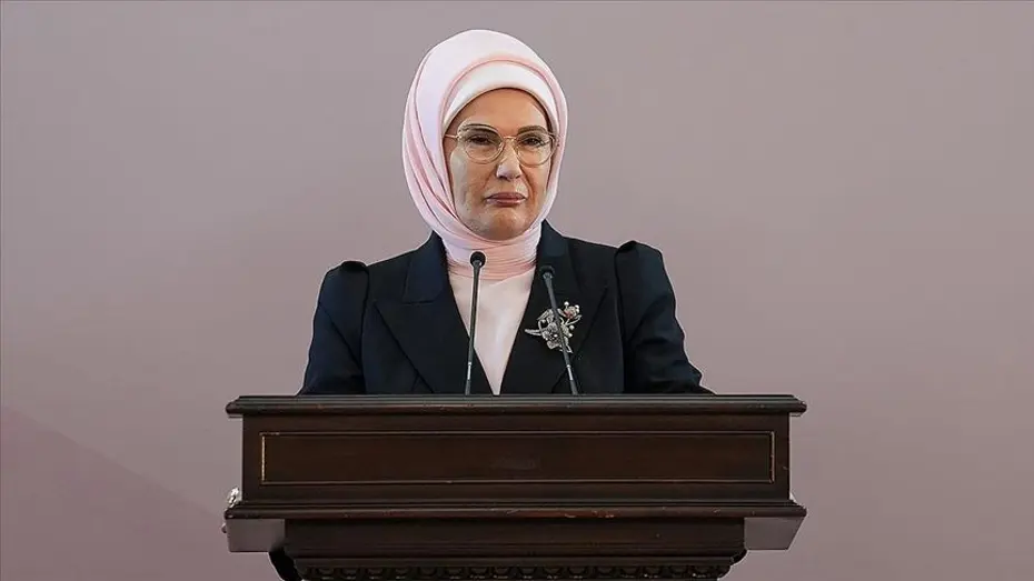 Emine Erdoğan'dan 10 Kasım mesajı