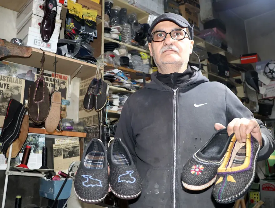 20 metrekarelik atölyesinde üretiyor: "Reşik" Avrupa'ya gönderiyor 4