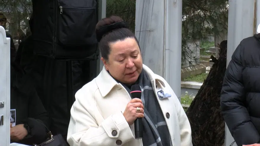 "SARDUNYAYI ÇOK SEVERDİ, EVİMİZİN BAHÇESİNE DEĞİL MEZARINA KOYDUK" 3