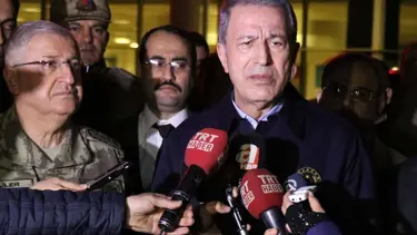 Bakan Akar: Alçak saldırının karşılığı verildi, verilmekte