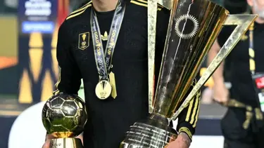 Fenerbahçe'den bir transfer hamlesi daha: Gündemdeki isim Edson Alvarez