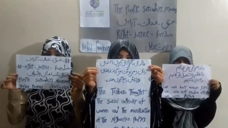 Afganistan'da kadınlara 10 gün süre: Karanlığı protesto ediyorlar 2