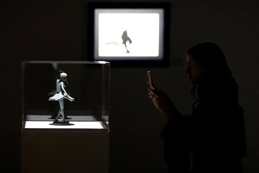 Gizemli sokak sanatçısı Banksy'nin eserleri Toronto'da büyük ilgi gördü 2