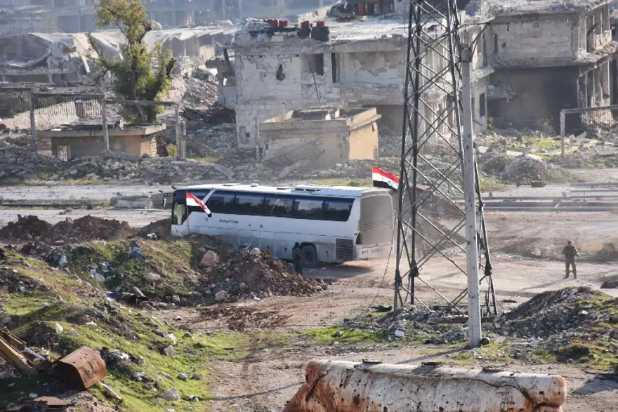 Halep'ten şimdiye kadar 12 bin sivil tahliye edildi 5