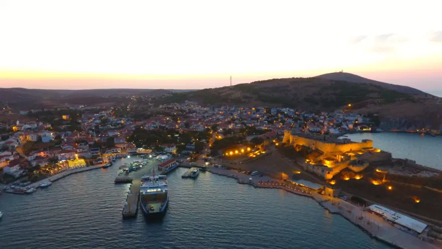 Bozcaada'da Tiny House yasağı: Elektrik ve su hizmeti verilmeyecek 6