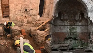 Edirne'deki Gazi Mihal Hamamı'nda restorasyon sürüyor