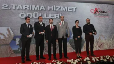 2. Tarıma Hizmet Ödülleri sahiplerini buldu (NTV'den Sokağın Ekonomisi de layık görüldü)