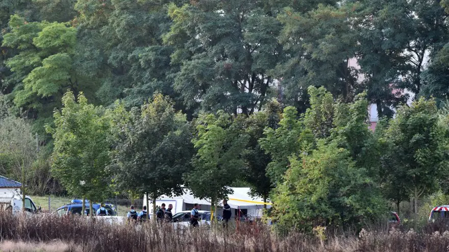 Fransa'da Roman kampında saldırı: 4 ölü 6