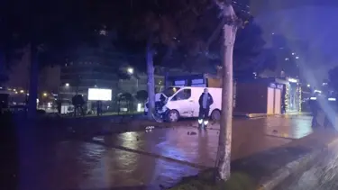 Ataşehir'de trafik kazası: 2 yaralı