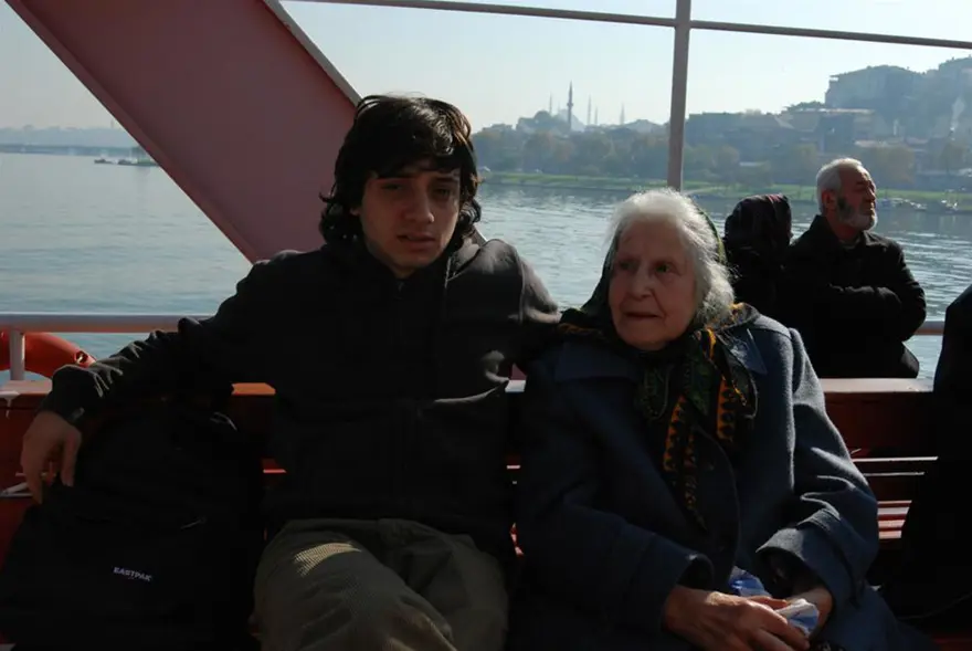 Pandoranın Kutusu (Yeşim Ustaoğlu) 151