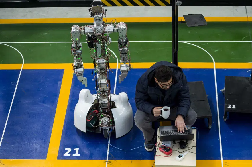 İlk insansı robot fabrikası Konya'da 19