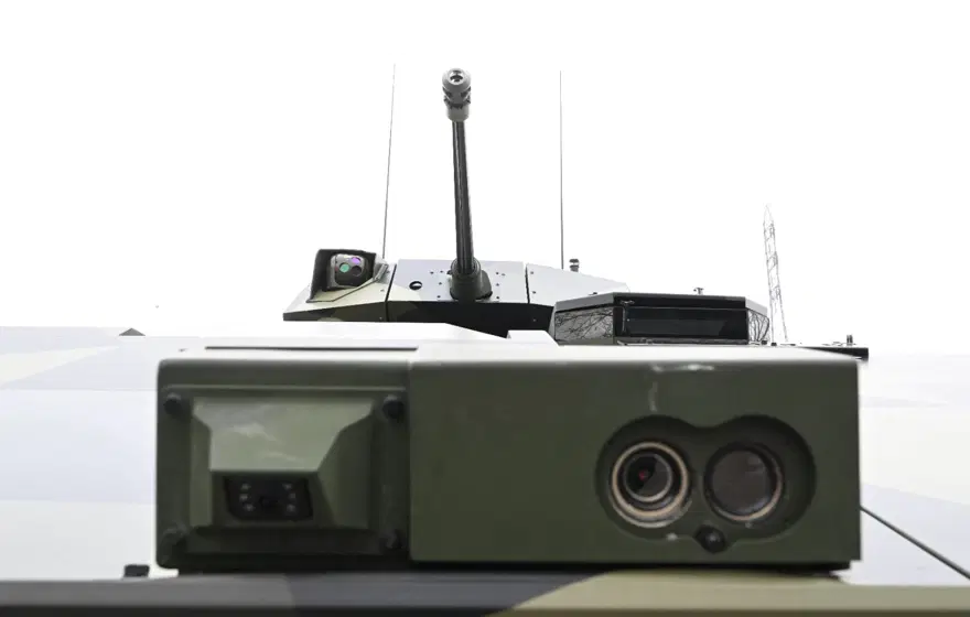 Yerli motorlu 8x8 Arma II görücüye çıktı 5