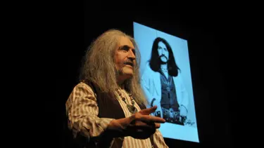 Barış Manço ölüm yıldönümünde Kadıköy'de anılıyor