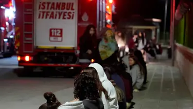 2 bin 500 kişilik kız öğrenci yurdunda yangın