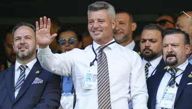 Fenerbahçe'nin yeni başkanı Sadettin Saran oldu!