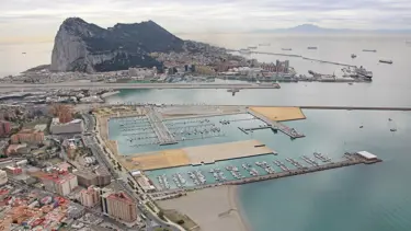 AB ile İngiltere arasında gerilim